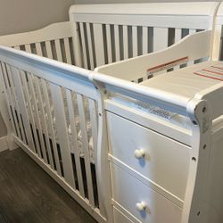Crib With Changing Table 