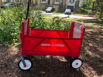 Radio Flyer wagon