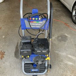 FOR SALE: Westinghouse 3400 PSI Gas Pressure Washer