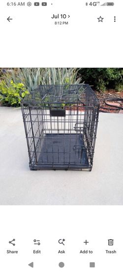 Dog Creat Dog Cage Smaller Dogs 20" W X 17" D X ,24" L