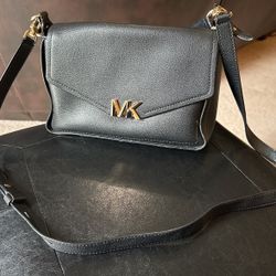 Michael Kors Crossbody Bag
