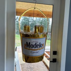 Modelo Cerveza X-large Piñata