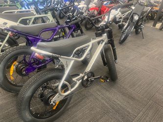 Throne Spyder 500W/48V Electric Bike