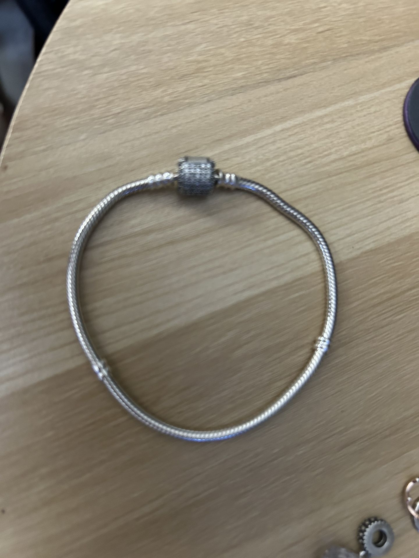 Pandora