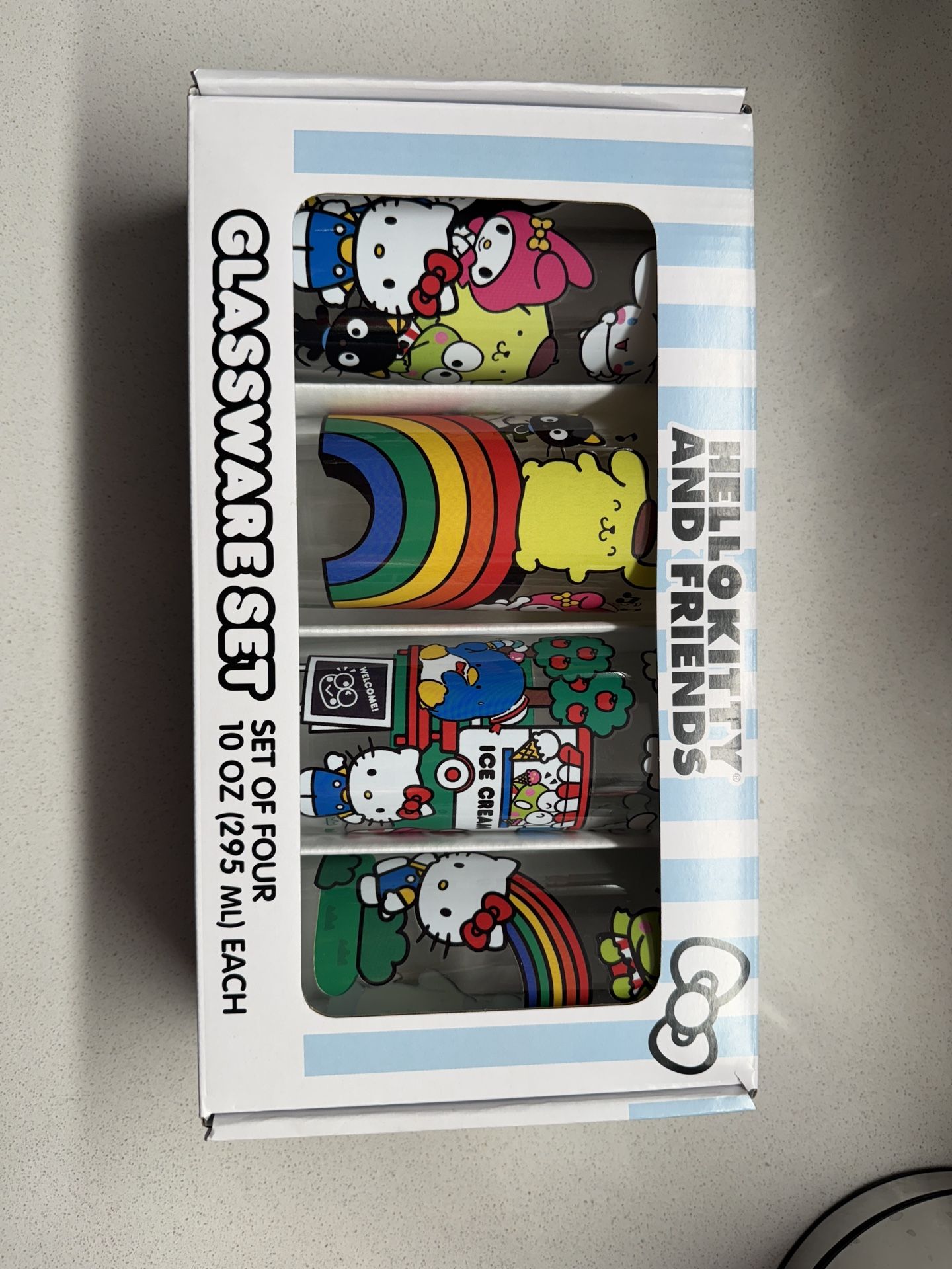 HK AND FRIENDS/ HK CHRISTMAS CUP SET