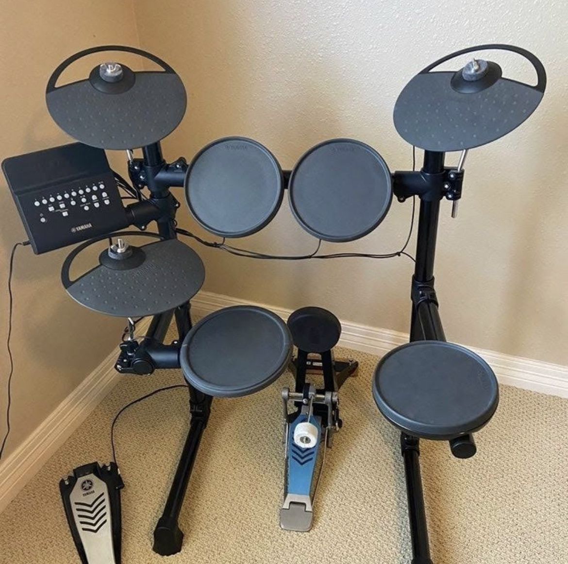 Yamaha DTX450K Drums