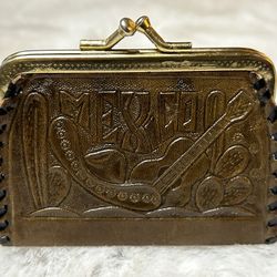 Vintage Mexico Tooled Leather Kiss-lock Coin Purse