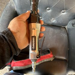Husky Air Ratchet 3/8 ,,50 Ft /lbs Torque