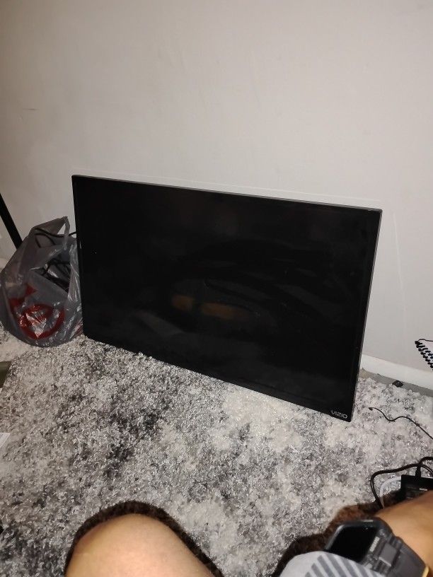 Vizio 39' Smart Tv