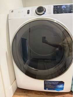 GE 7.8cu ft Smart Front Load Electric Dryer