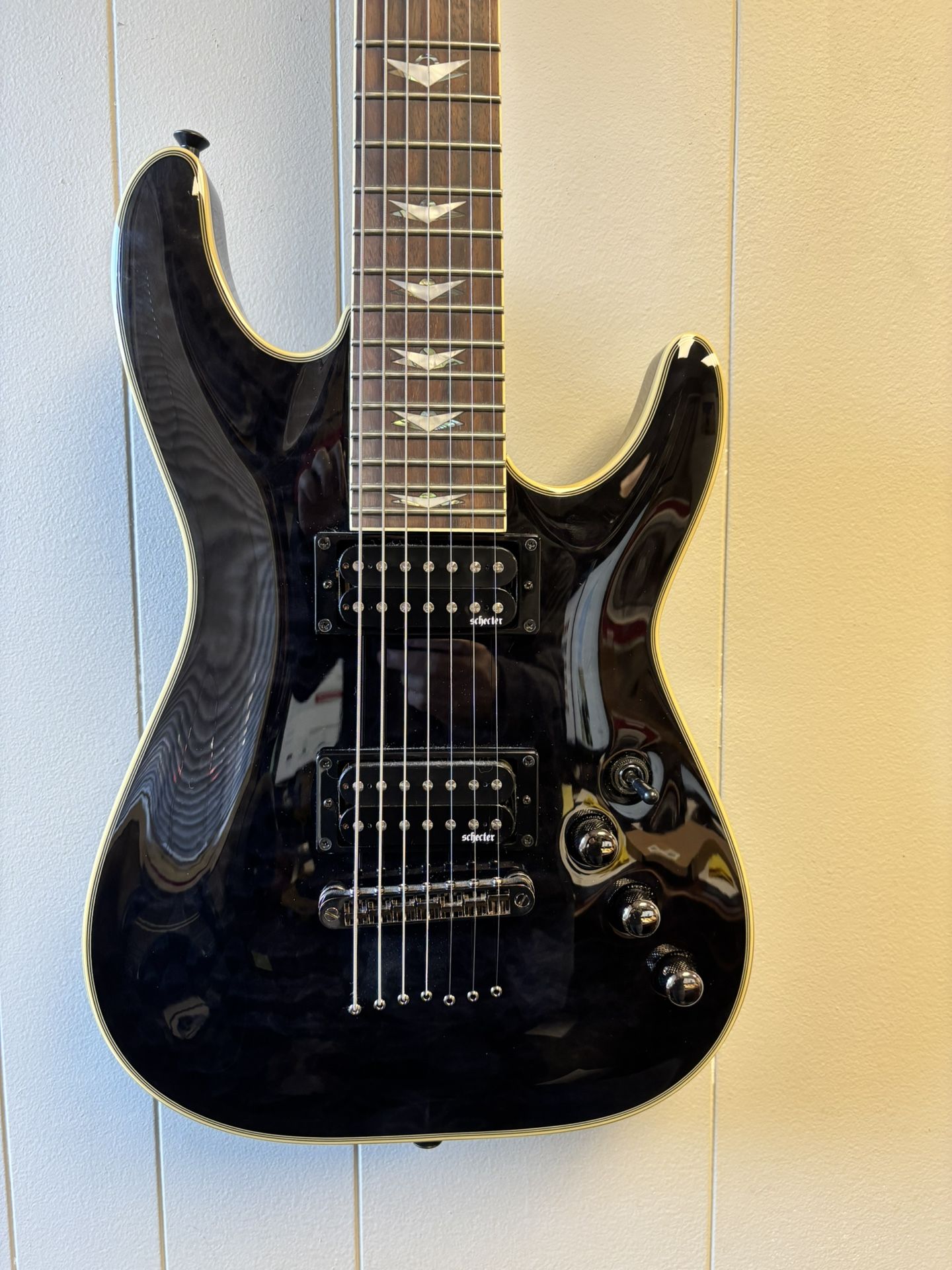 Schecter 7 String MINT