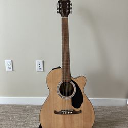 Semi Acoustic Fender Guitar