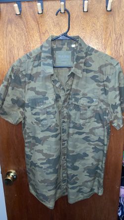 Men’s Guess Camo Shirt