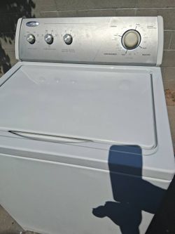 Whirlpool Commercial Quality Heavy Duty Washer With Agitator