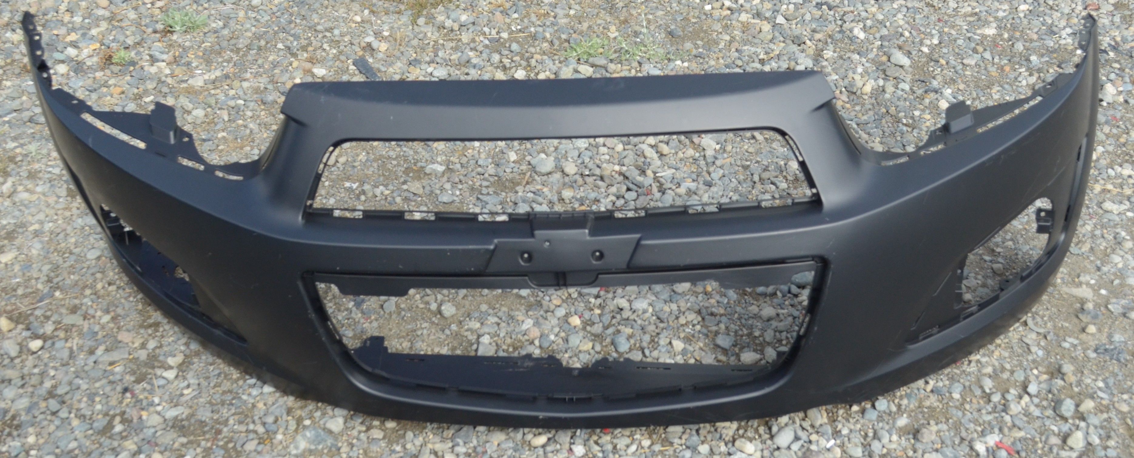 USED AFTERMARKET REF#U0223 || 2012-2016 CHEVROLET SONIC || FRONT BUMPER COVER ONLY
