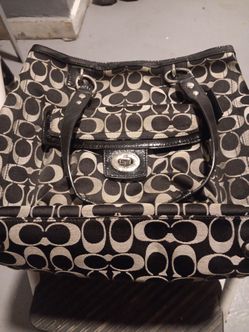 Hand bag