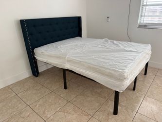 Bed Set with Metal Frame & Tufted Headboard  Bundle