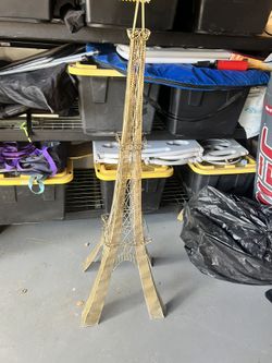 Eiffel Tower .. Paris