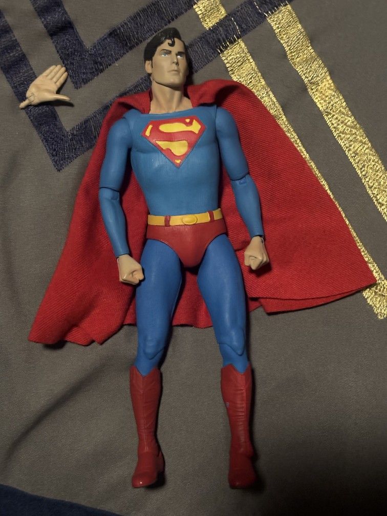 Superman Christopher Reeves Neca Collectible