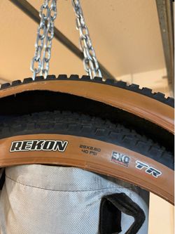 2x Maxxis Rekon XC/ Trail 29x2.60 Tan wall
