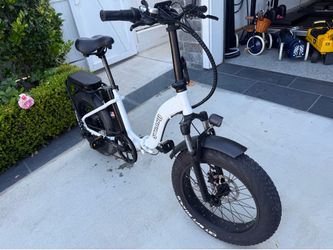 Strand Fat Tire Folding E-Bike