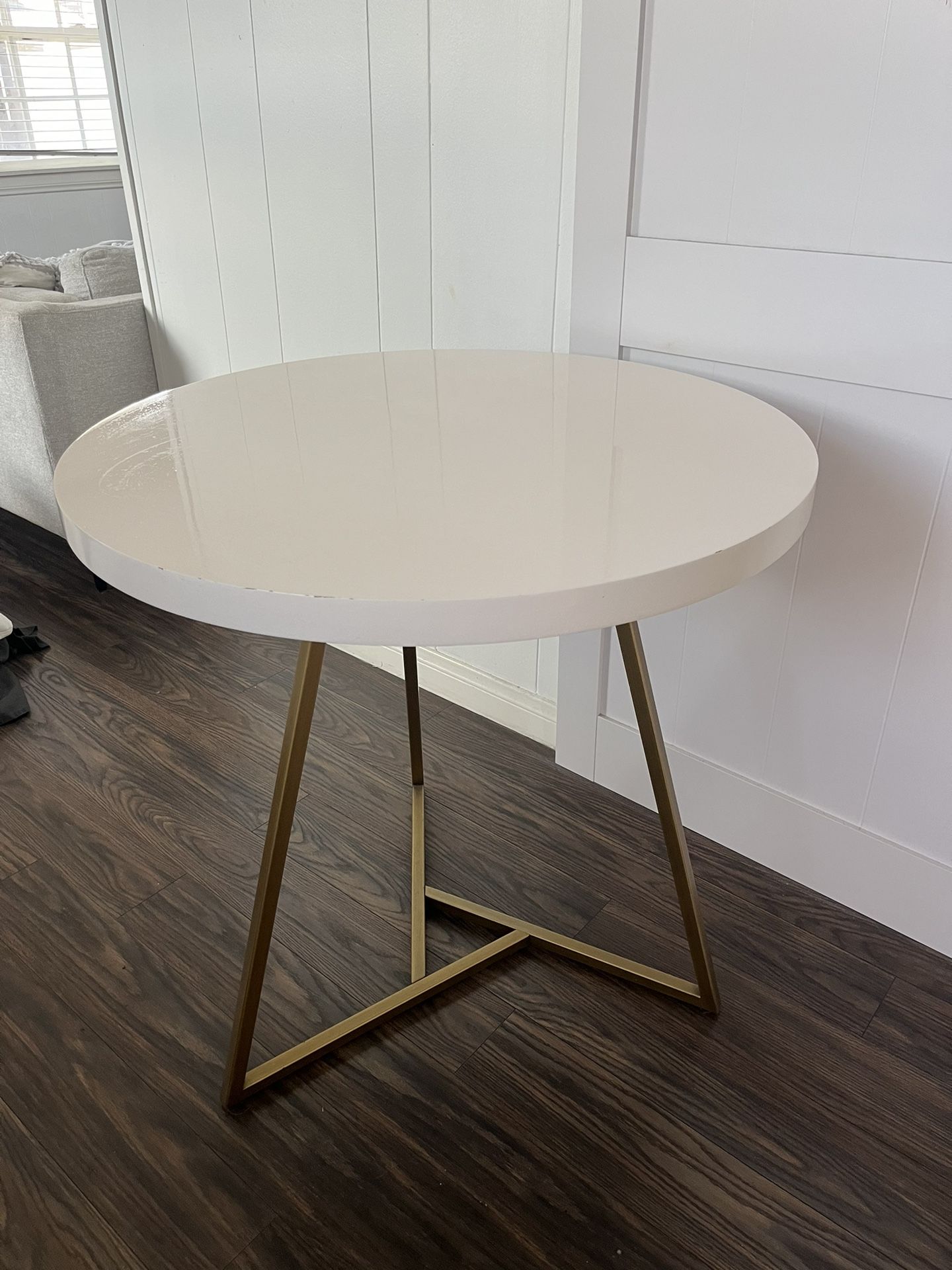 Small West Elm Dining Table 