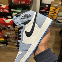 Jordan 1 High - University Blue 