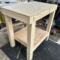 Compact work bench $75