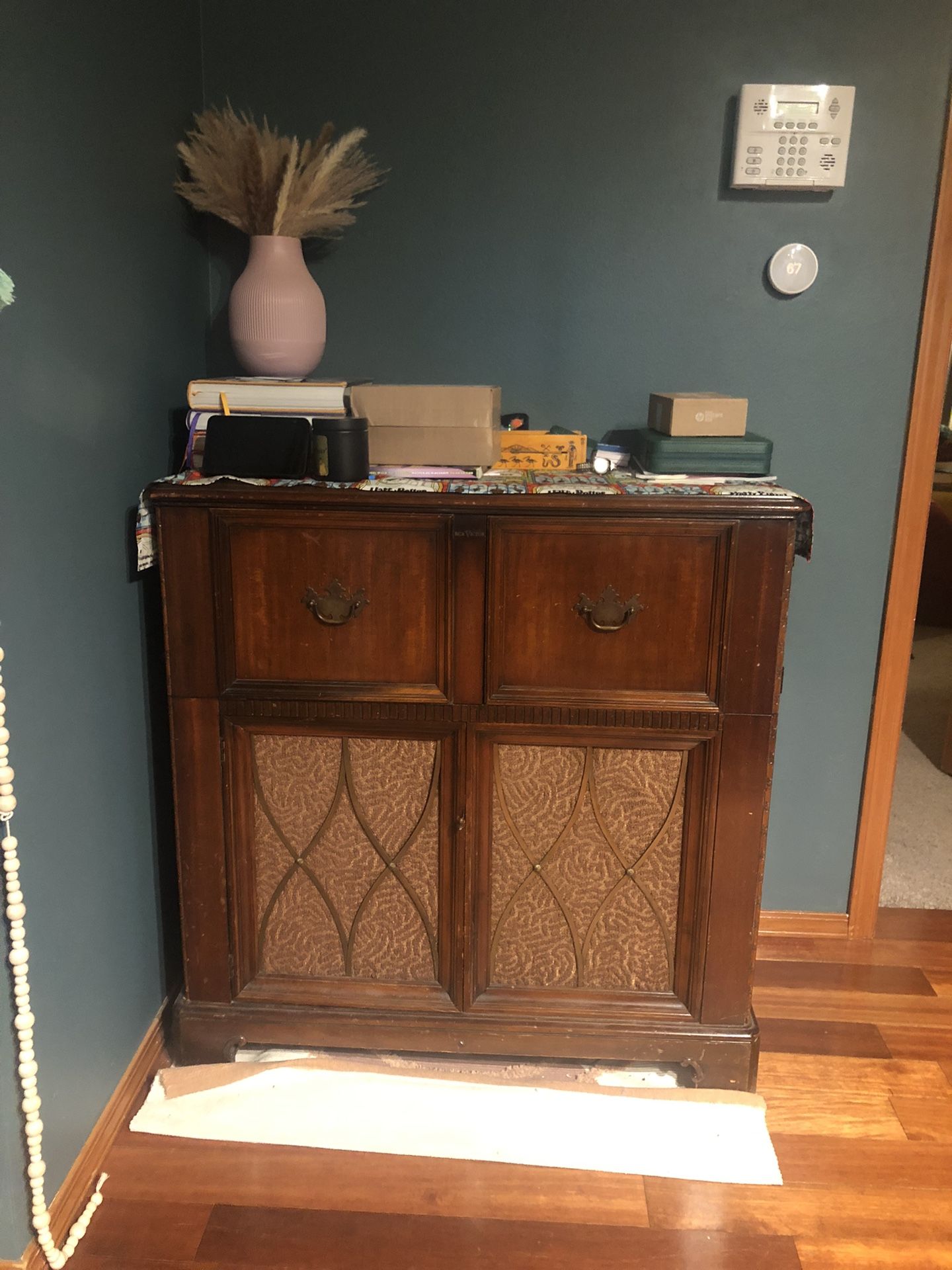 Free Record Player Cabinet