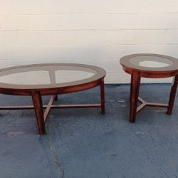 Oval, Glass-top Cherry Coffee Table Set