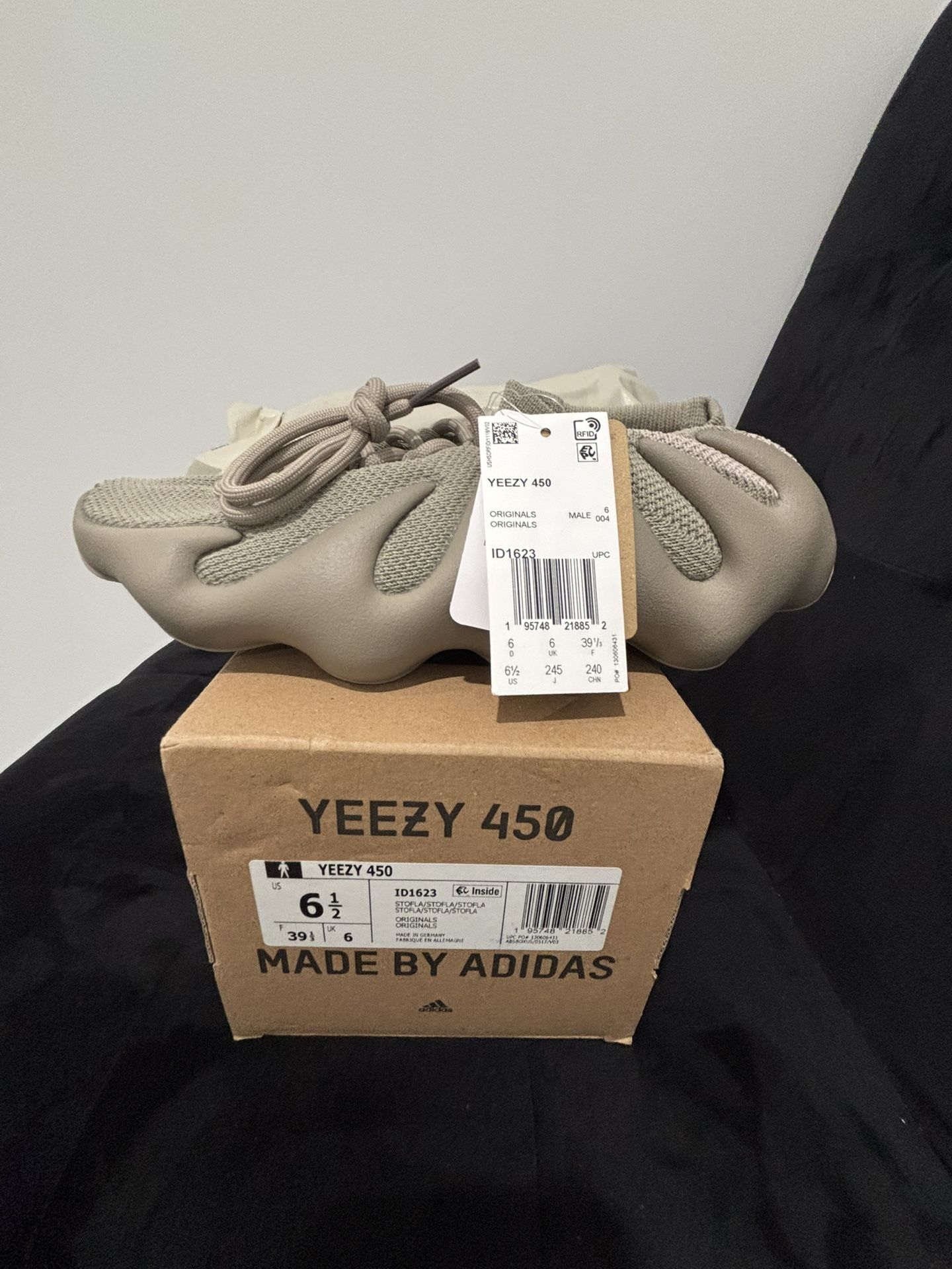 YSL Libre Brand NewYEEZY