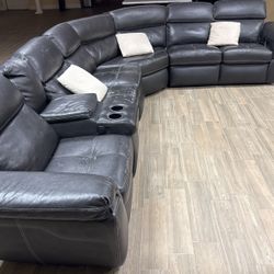 Sectional Sofa 