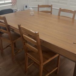 Extendable eight seater dining table
