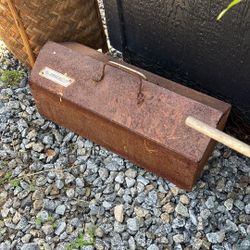 RUSTIC OLD TOOLBOX