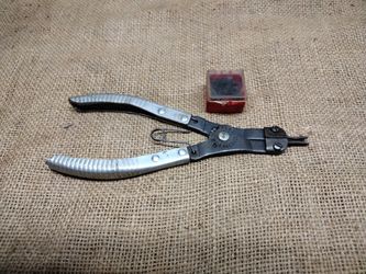 Vintage KD Tools No. 476 Snap Ring Pliers with Box of No. 477 New Points