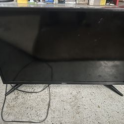 TV’s (4)
