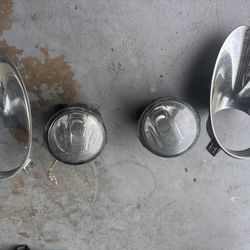 Infinity Ex35 Fog Light Set With Trim  $60