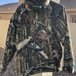 Hunter Jacket 🧥 with hoodie.