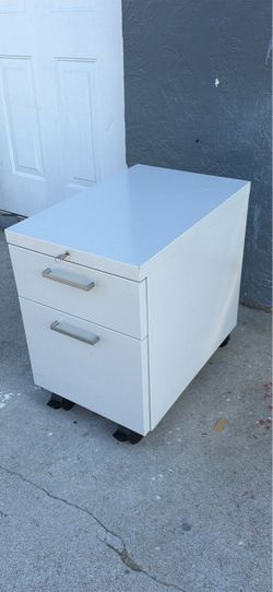 Allsteel Mobile Filing Cabinet – Locking 2-Drawer Pedestal – 15” x 23”