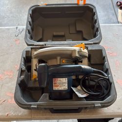Circular Saw 7 1/4 With Diablo blade 