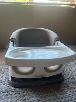 Ingenuity Baby Booster