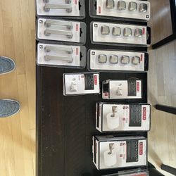 Delta Bathroom Accessories 