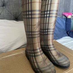 Burberry Rain Boots 