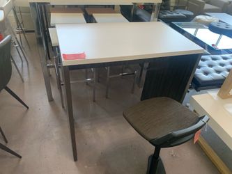 Table/desk white gray 36”wx22”dx36”h new! Sale!