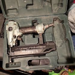 Hitachi 2" Brad Nailer NT50AE2