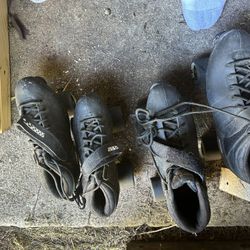 Men’s Rollerskates And Women’s Rollerskate