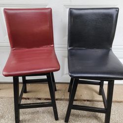3 Swivel Bar Stools 