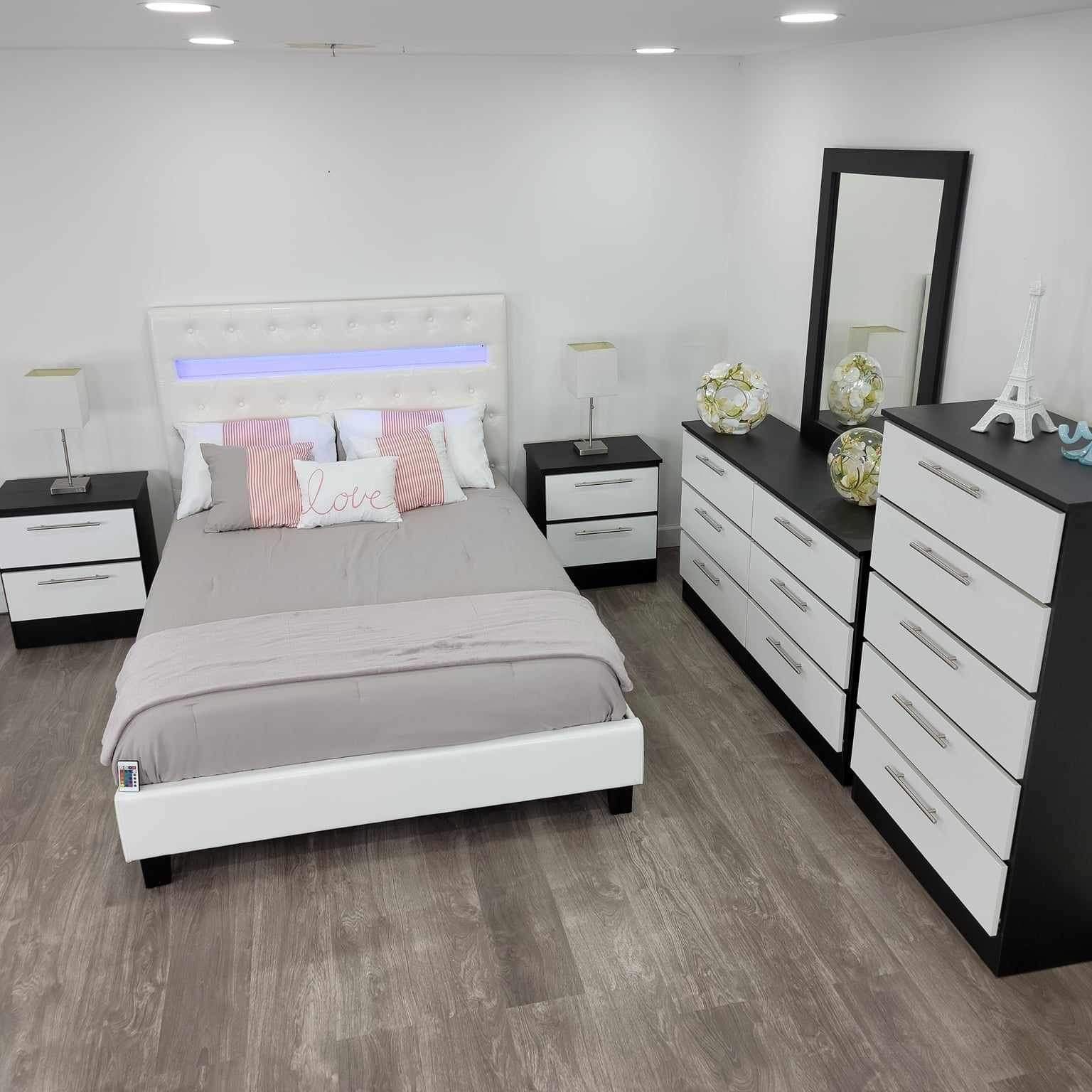 Brand New Queen Bedroom Set / Juego de Cuarto Nuevo a Estrenar … Delivery 🚚 