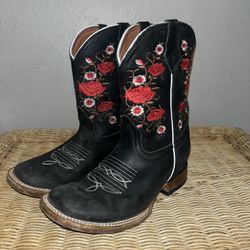 Little Girls Western Boots – Red Rose Embroidery