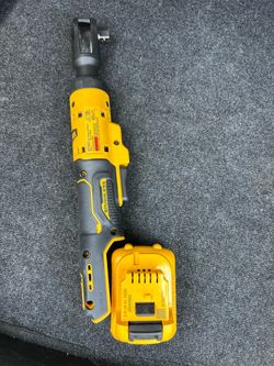 Dewalt ratchet tool